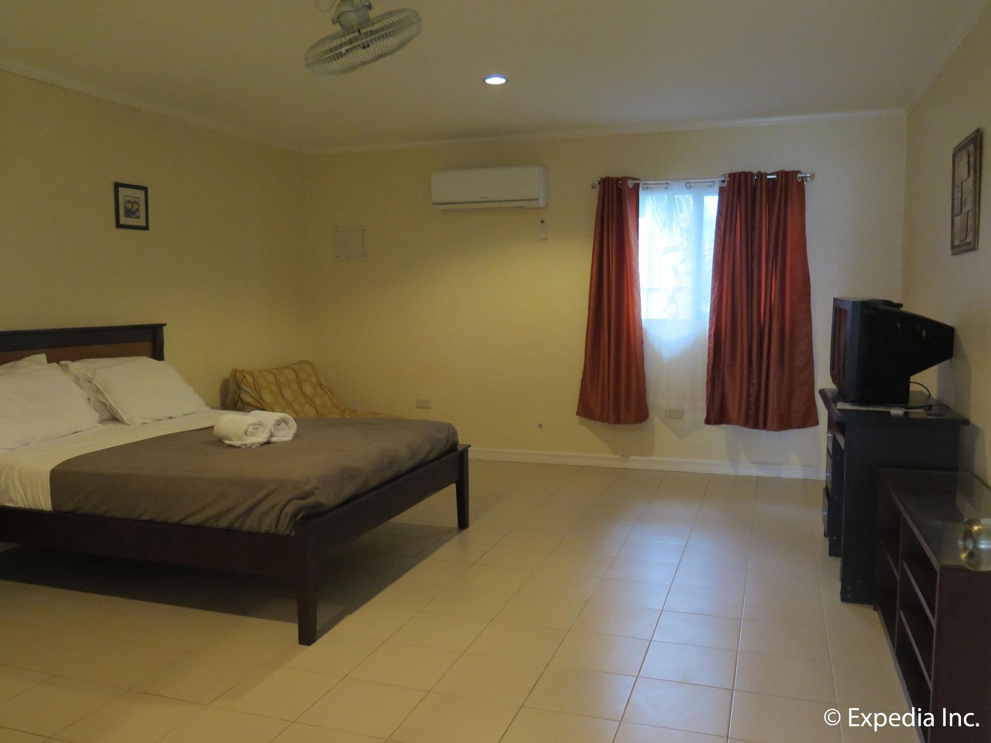 Villa Del Pueblo Inn Panglao Bagian luar foto