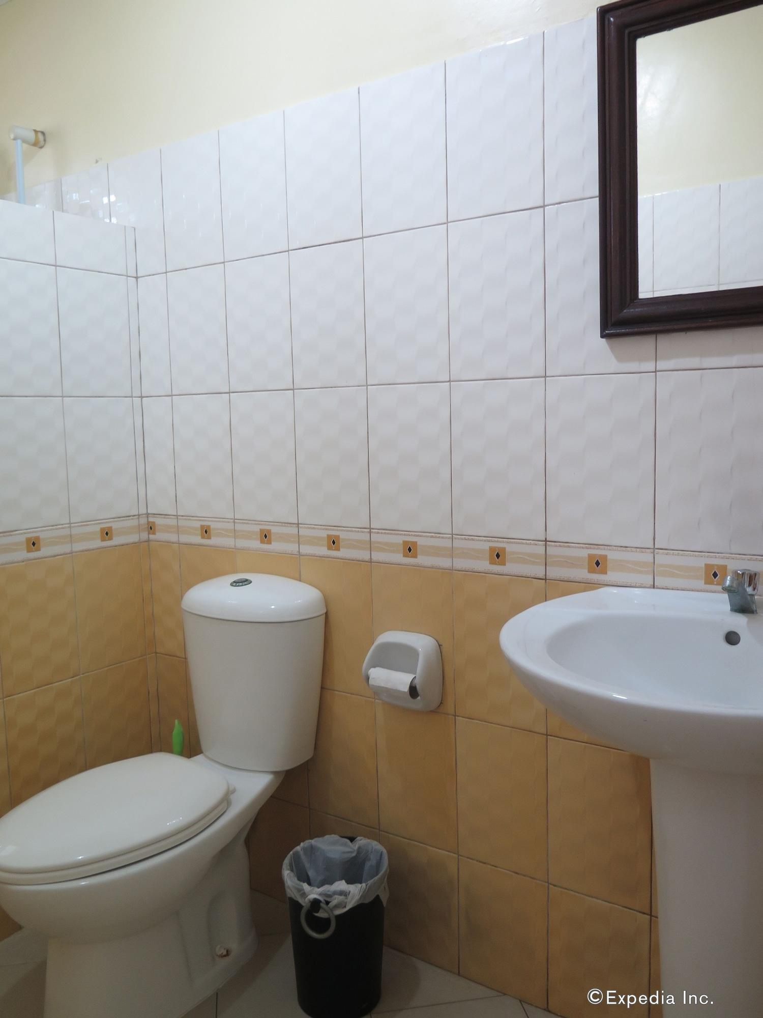 Villa Del Pueblo Inn Panglao Bagian luar foto