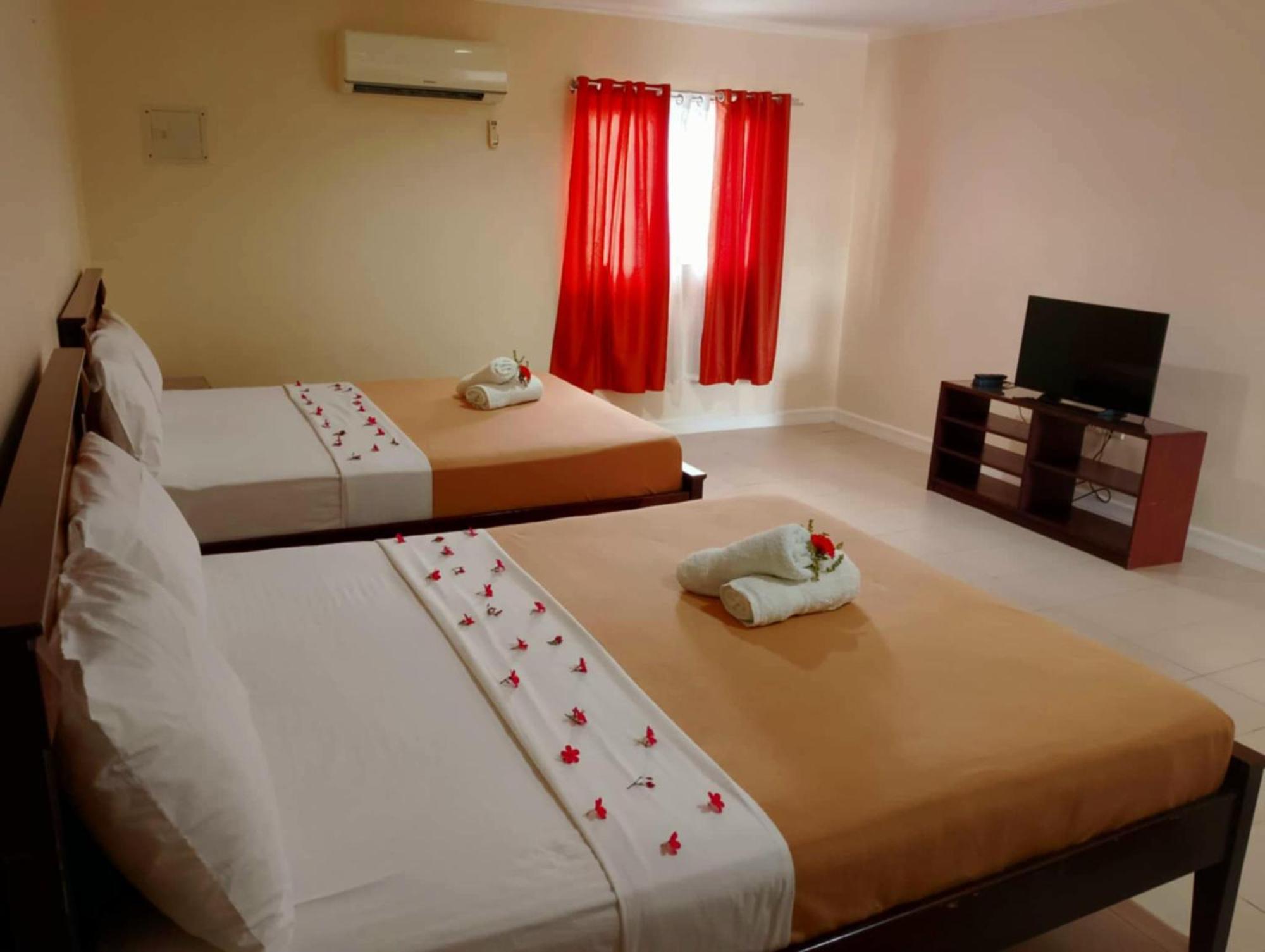 Villa Del Pueblo Inn Panglao Bagian luar foto