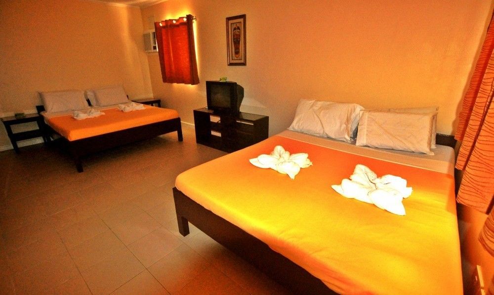 Villa Del Pueblo Inn Panglao Bagian luar foto